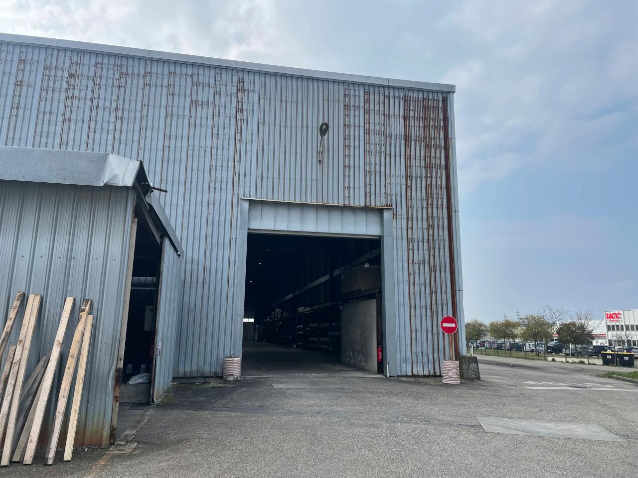 Local d'activité Valence 8300m² Vente local d'activité Valence Drôme OVACT2532429 8